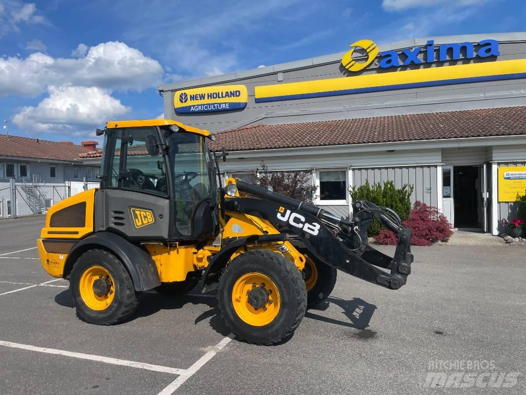 JCB 409 Gumikerekes homlokrakodók