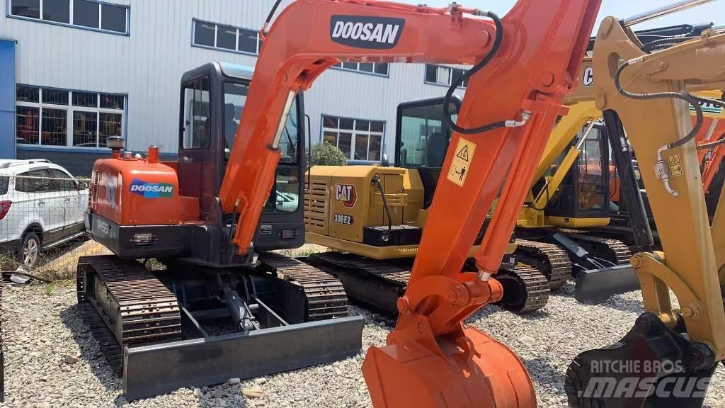Doosan DH 55-7 Lánctalpas kotrók