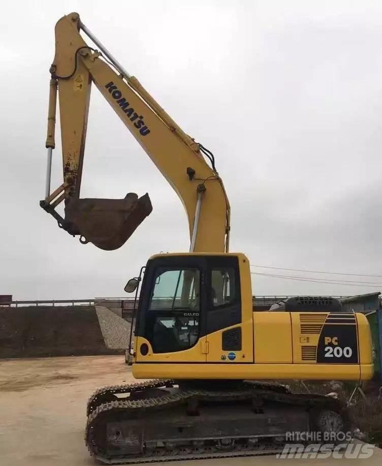 Komatsu pc200-8 Lánctalpas kotrók