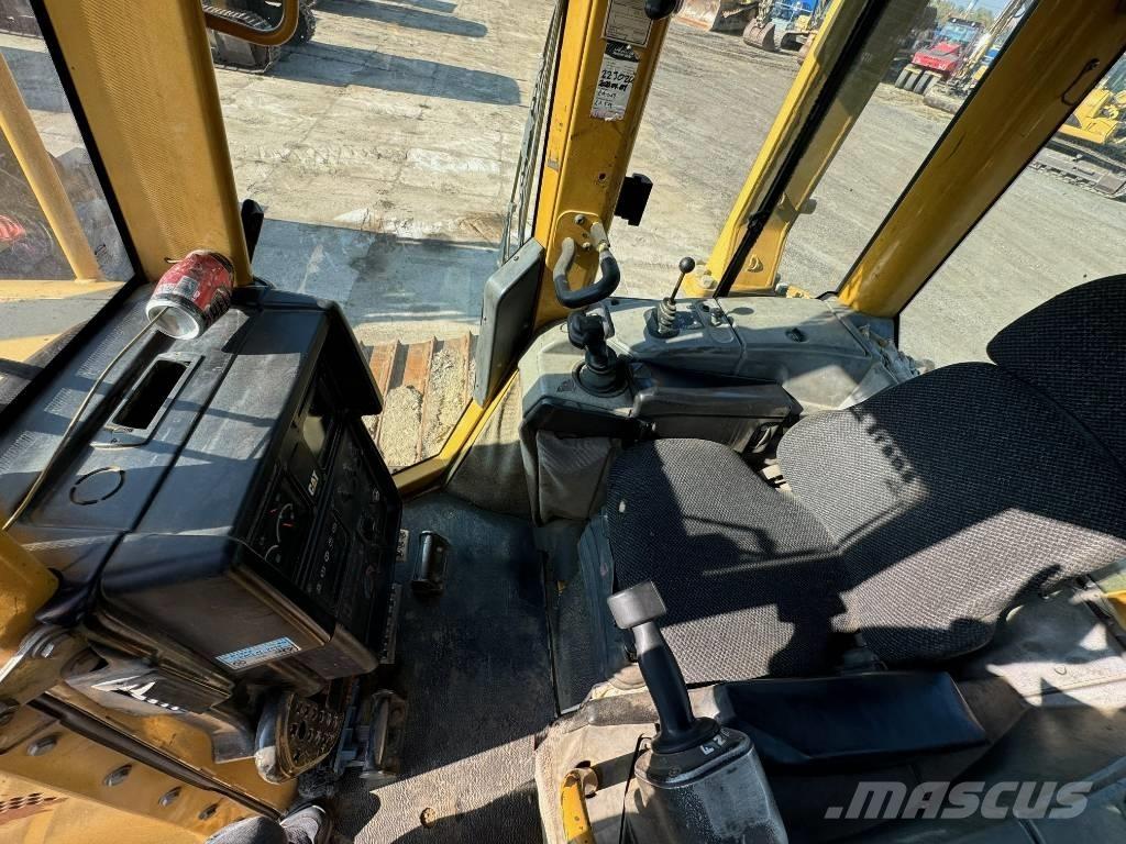 CAT D 6 N LGP lánctalpas dózerek