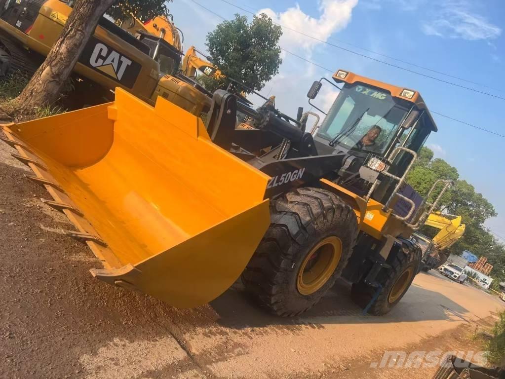 XCMG ZL 50 GN Gumikerekes homlokrakodók