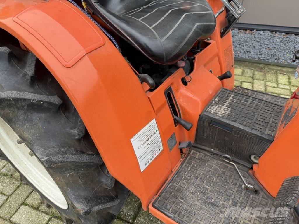Kubota Bultra B1 - 17 Traktorok