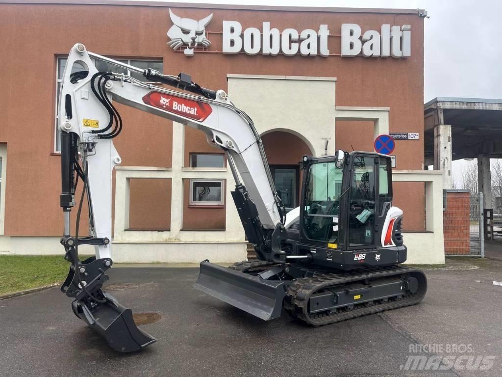 Bobcat E88 Lánctalpas kotrók
