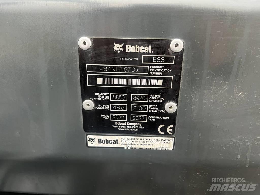 Bobcat E88 Lánctalpas kotrók