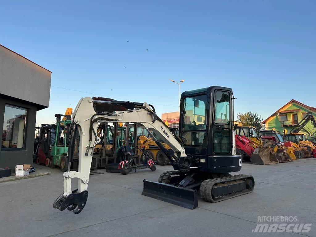 Bobcat E25EM Mini kotrók < 7t