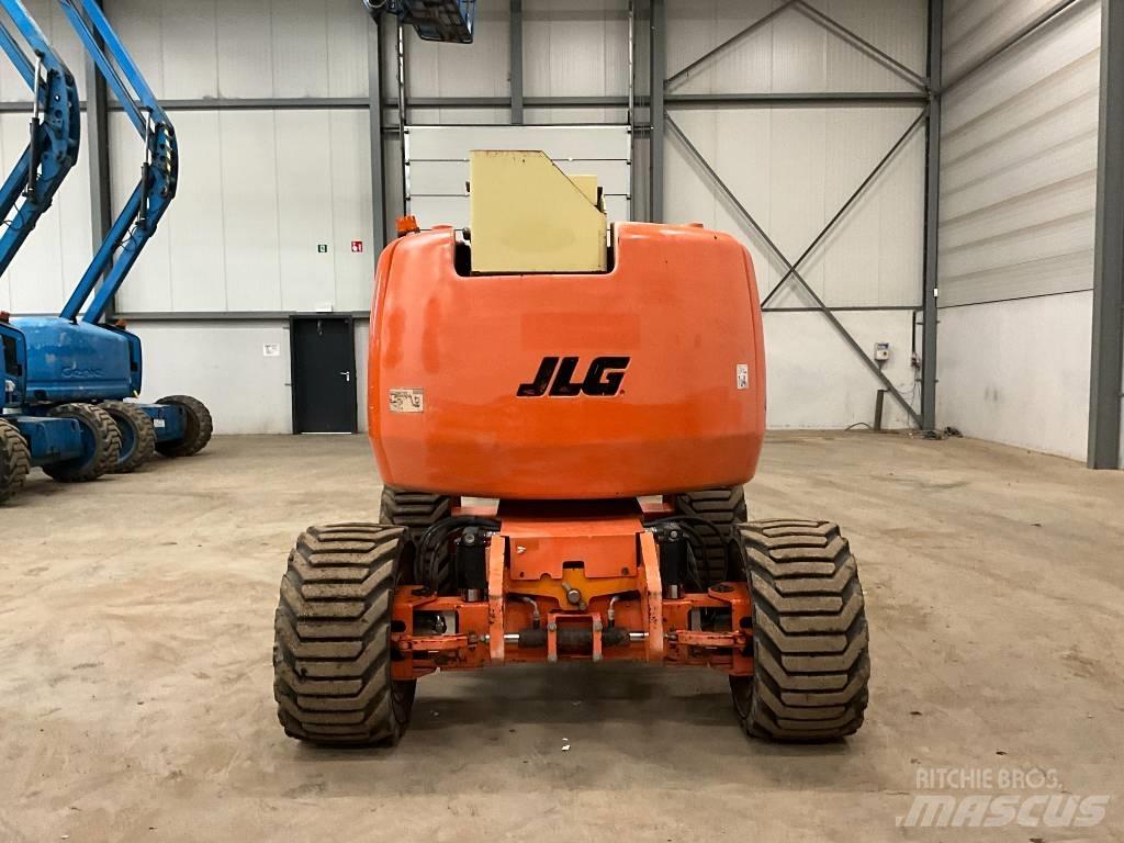 JLG 450 AJ Karos emelők