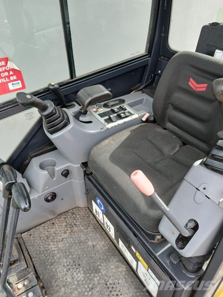 Yanmar SV 15 Mini kotrók < 7t