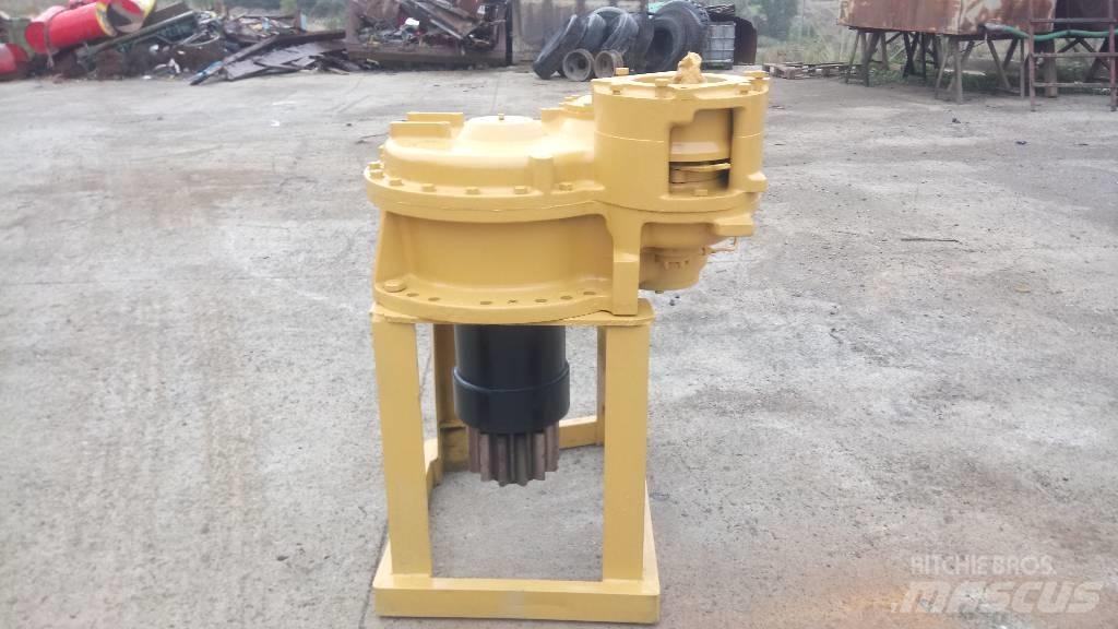 CAT 245 Váltók