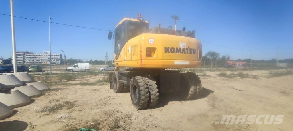Komatsu PW 140-7 Gumikerekes kotrók