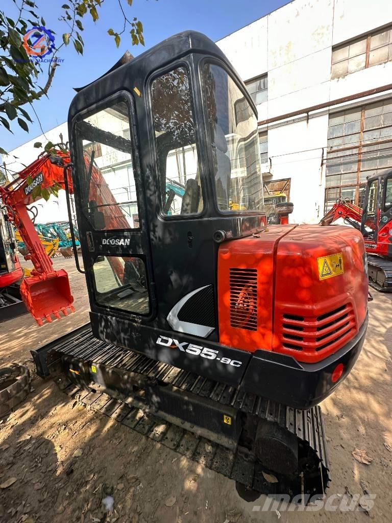 Doosan 55 Mini kotrók < 7t