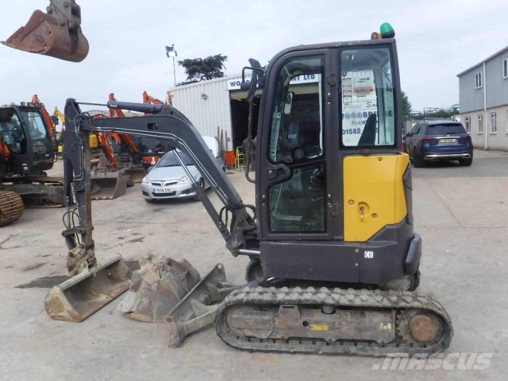 Volvo ECR 25 D Mini kotrók < 7t