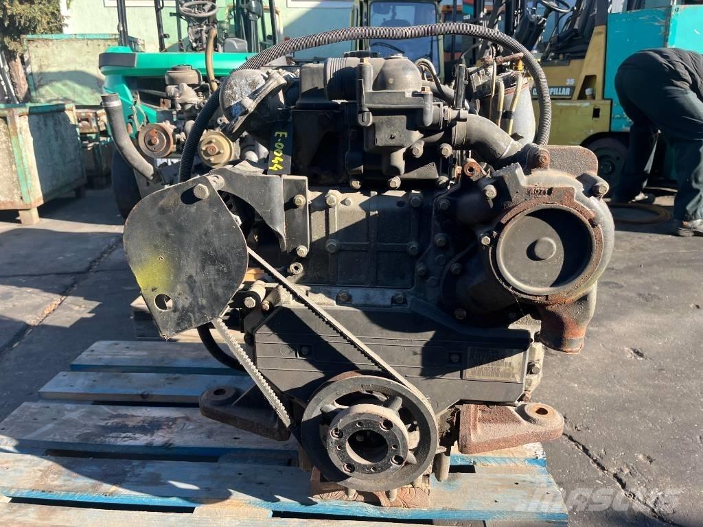 Perkins 1004 E-0044 Motorok