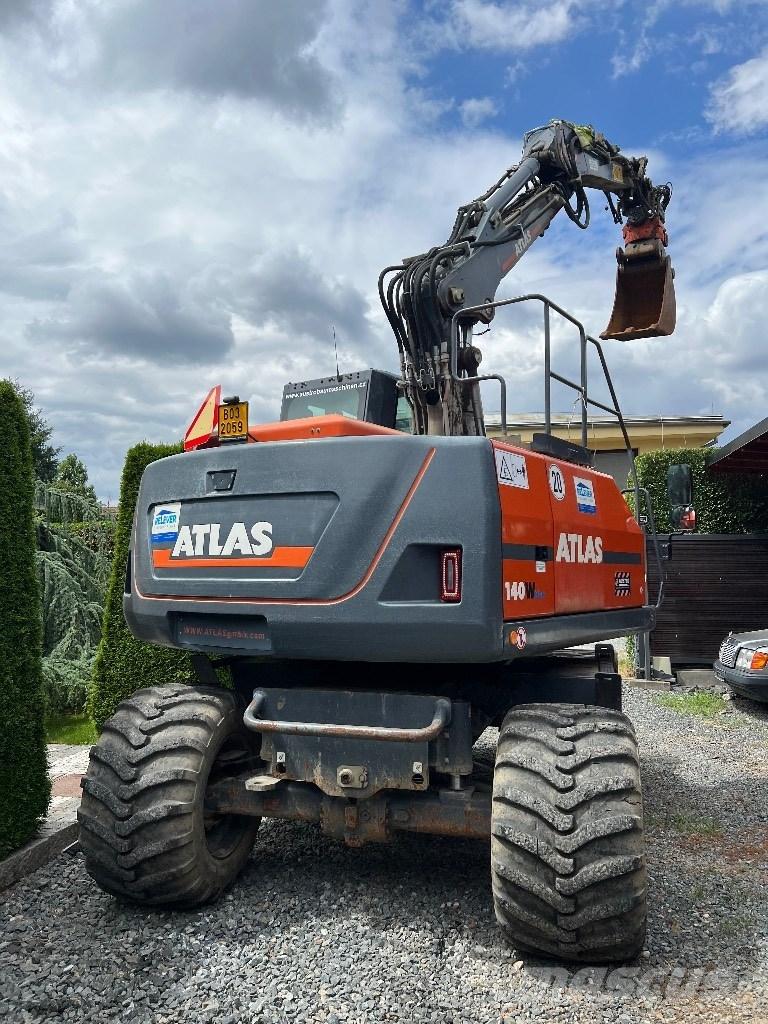 Atlas 140 W Gumikerekes kotrók