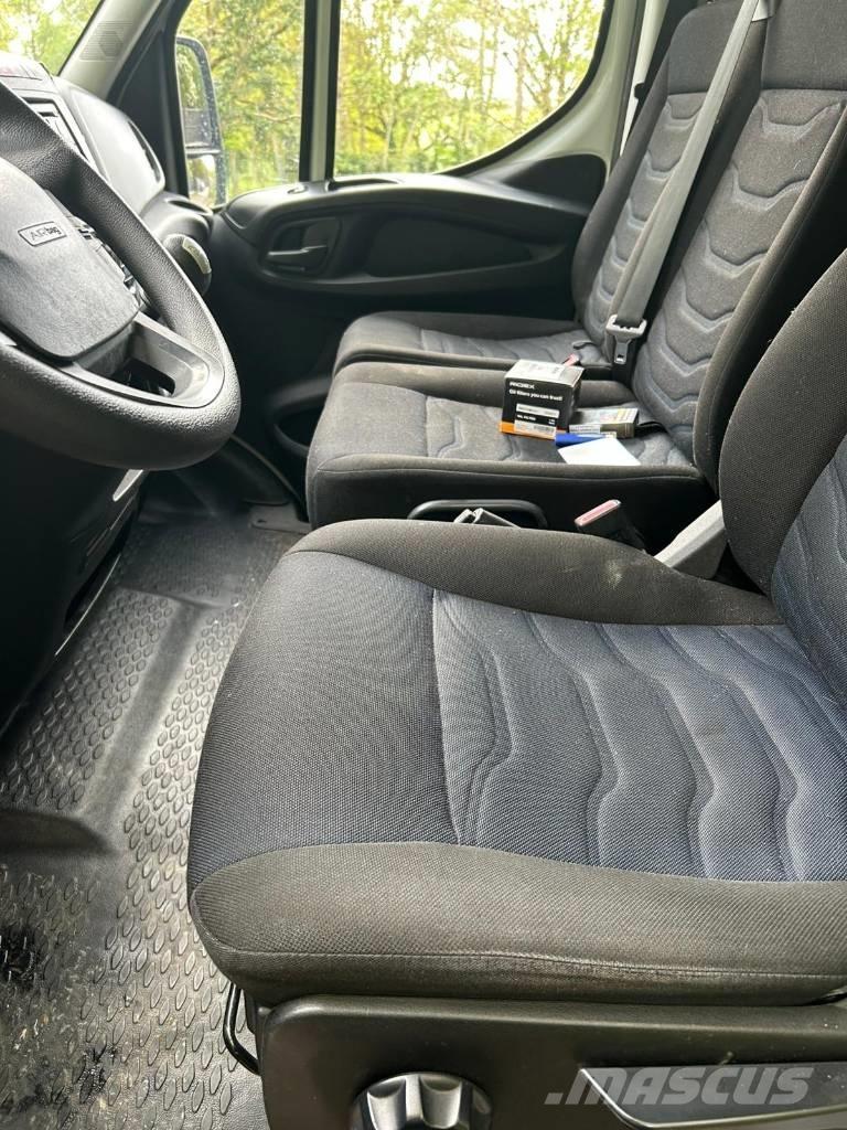 Iveco Daily 35C16 Dobozos
