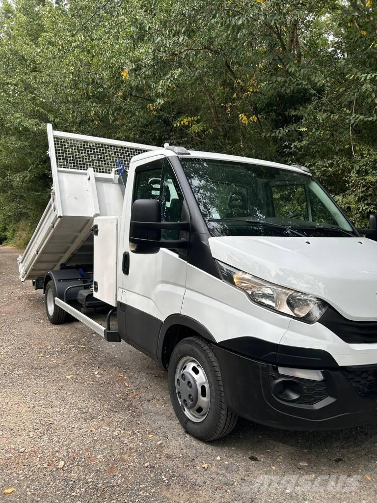 Iveco Daily 35C16 Dobozos