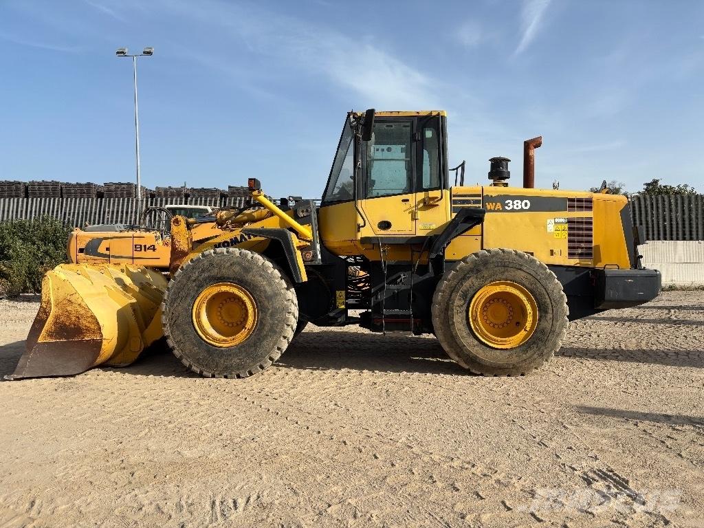 Komatsu WA 380-6 Gumikerekes homlokrakodók