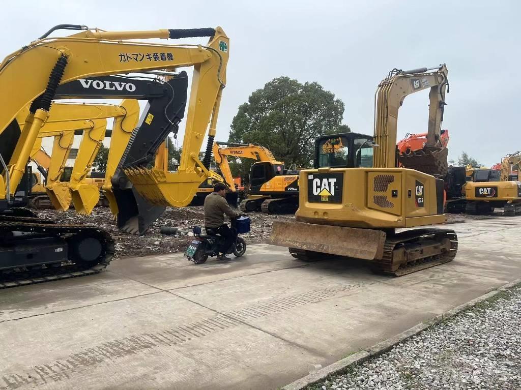 CAT 307.5 Közepes (midi) kotrók 7 t - 12 t