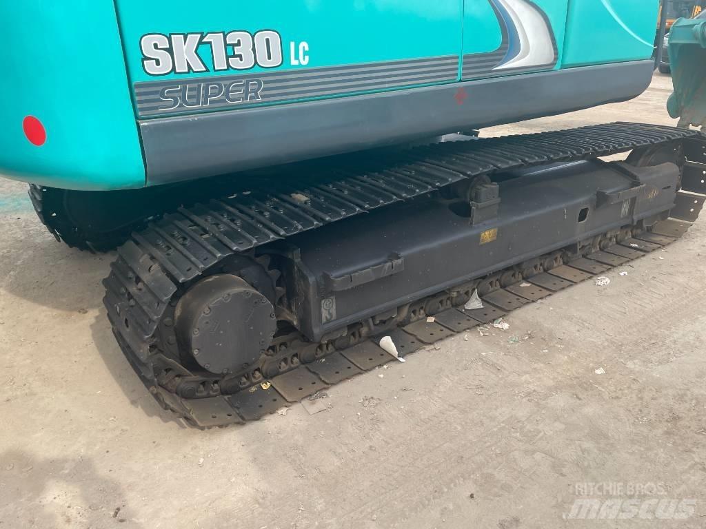 Kobelco 130 Közepes (midi) kotrók 7 t - 12 t