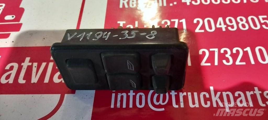 Volvo FH 12. 3944083 Vezetőfülke és belső tartozékok