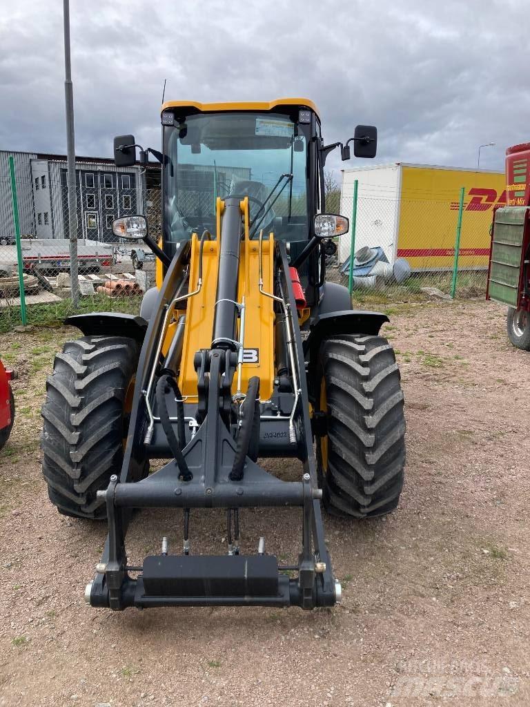 JCB 409 Gumikerekes homlokrakodók