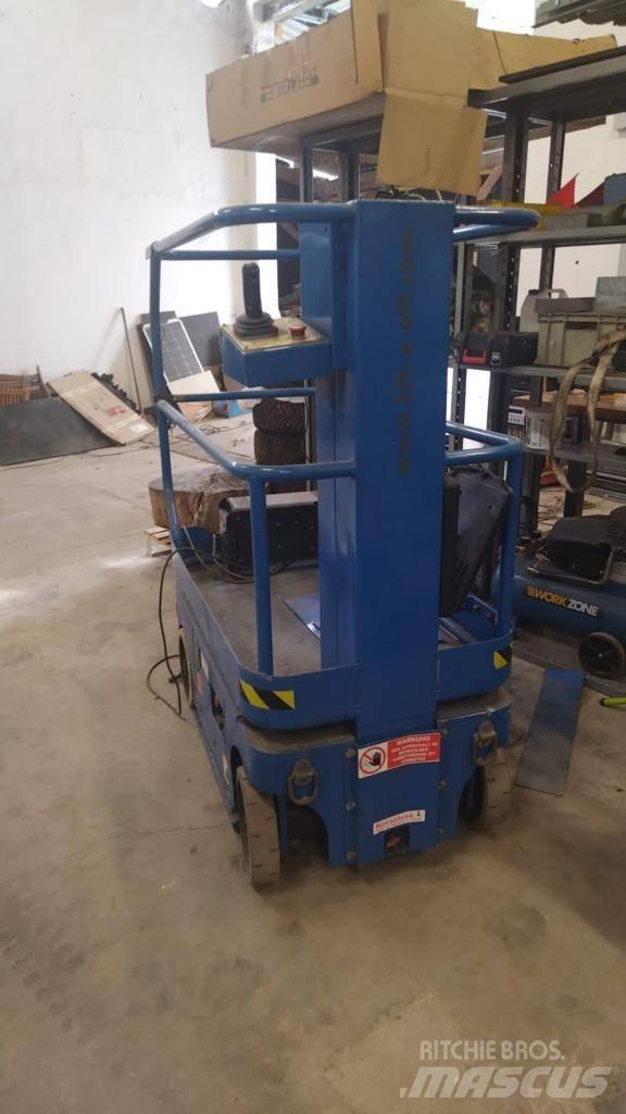 UpRight TM12 Ollós emelők