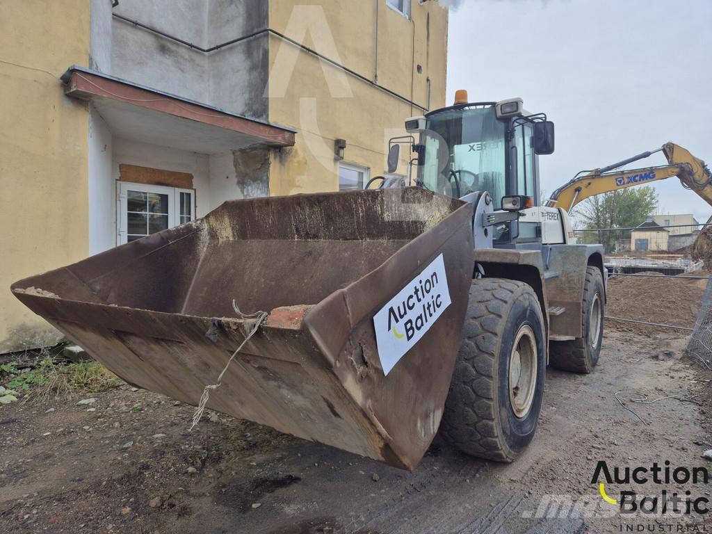 Terex TL 260 Gumikerekes homlokrakodók