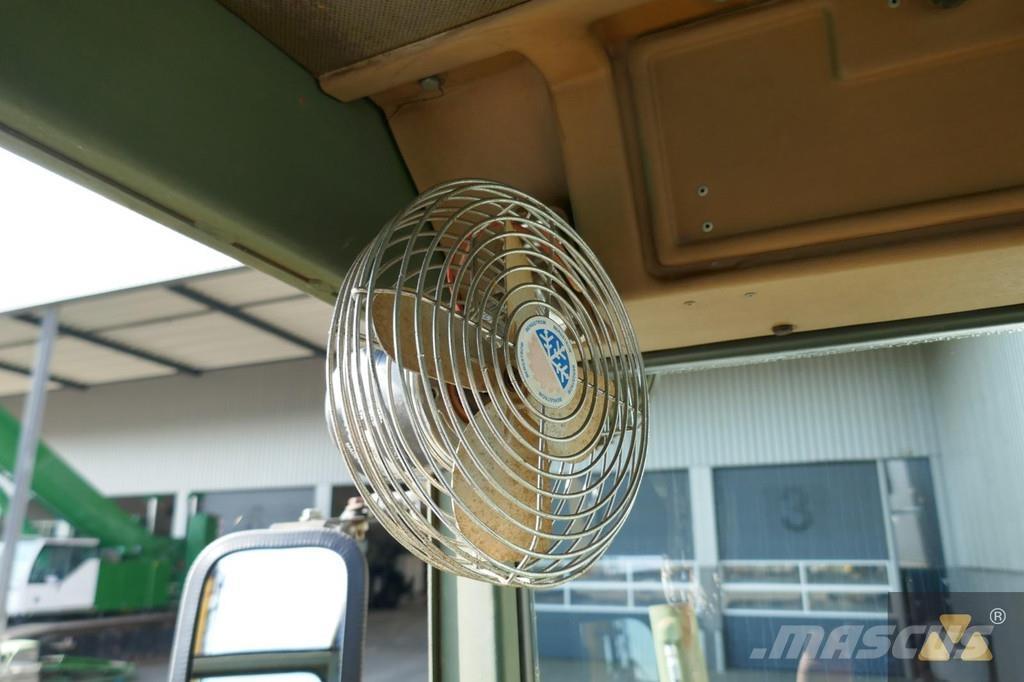 CAT 130G Ex-army Gréderek