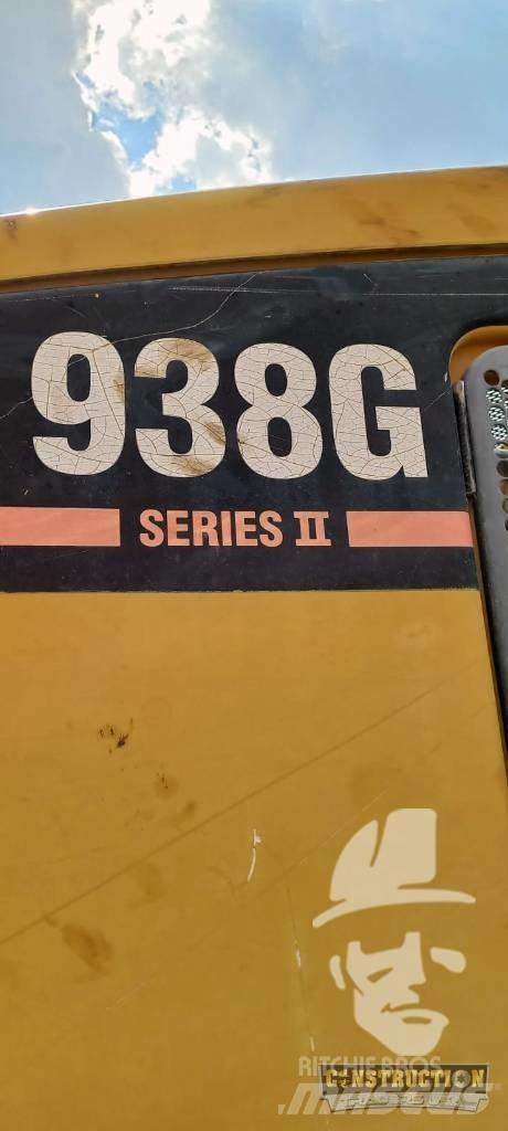 CAT 938 G Gumikerekes homlokrakodók