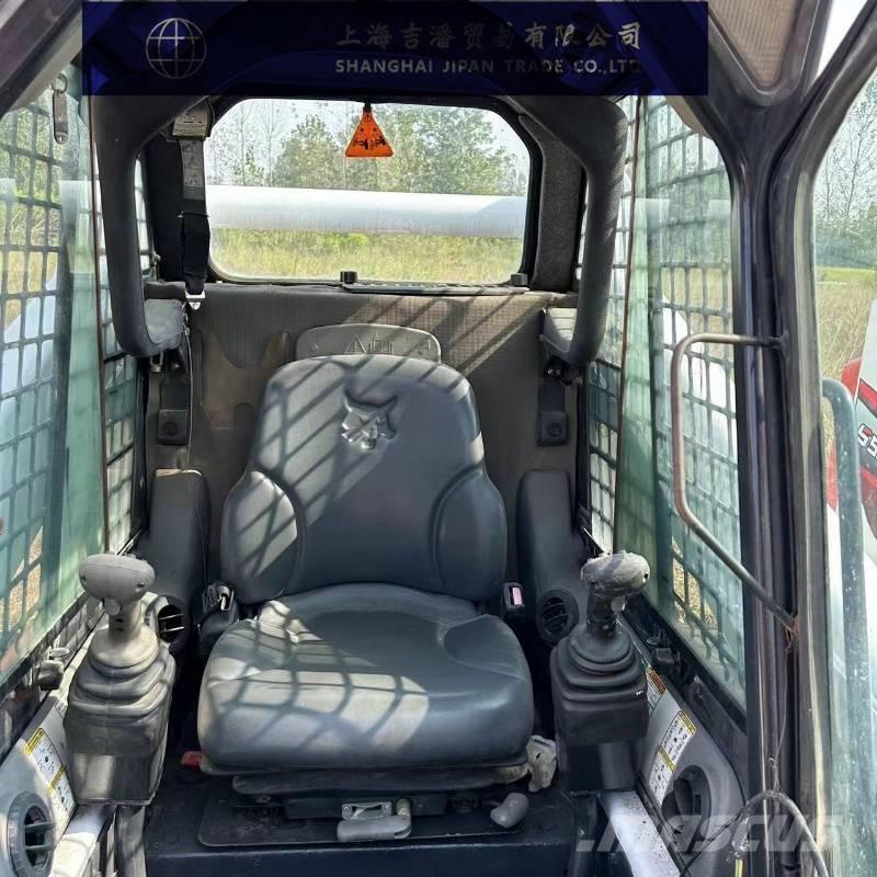 Bobcat S 330 Kompaktrakodók