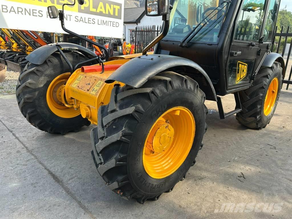 JCB 528 S Teleszkópos rakodók