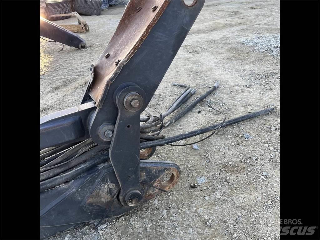 Loglift 210 Betakarító daruk