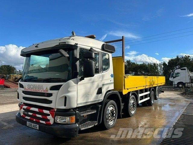Scania P 320 Platós / Ponyvás teherautók