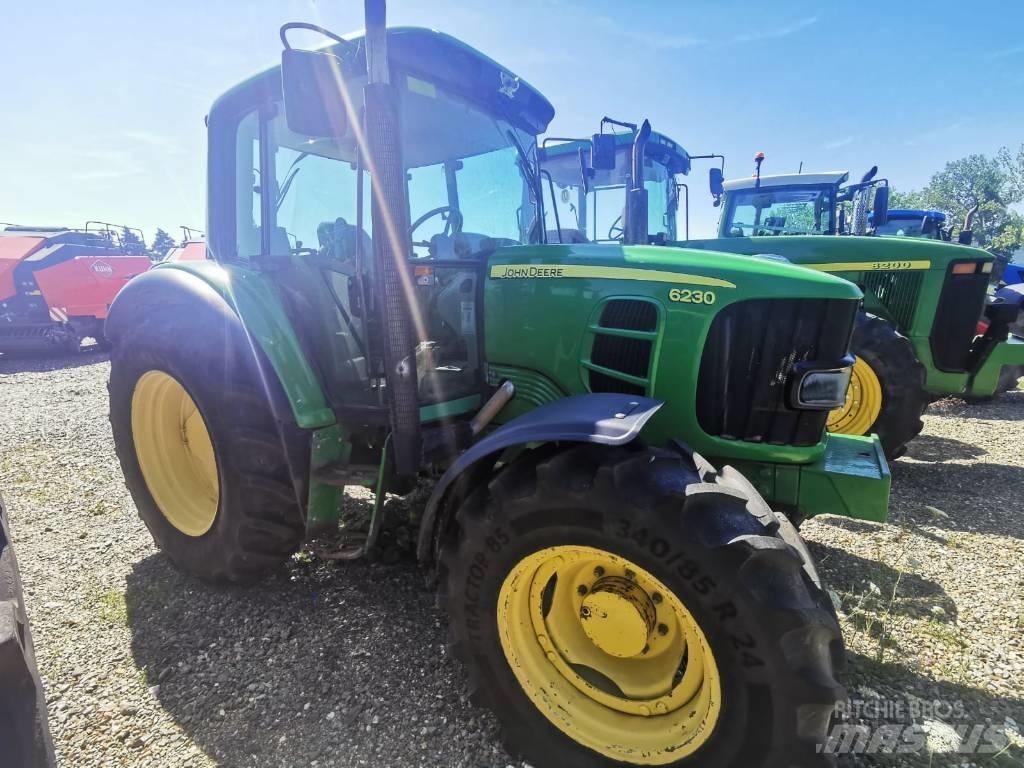 John Deere 6230 Traktorok