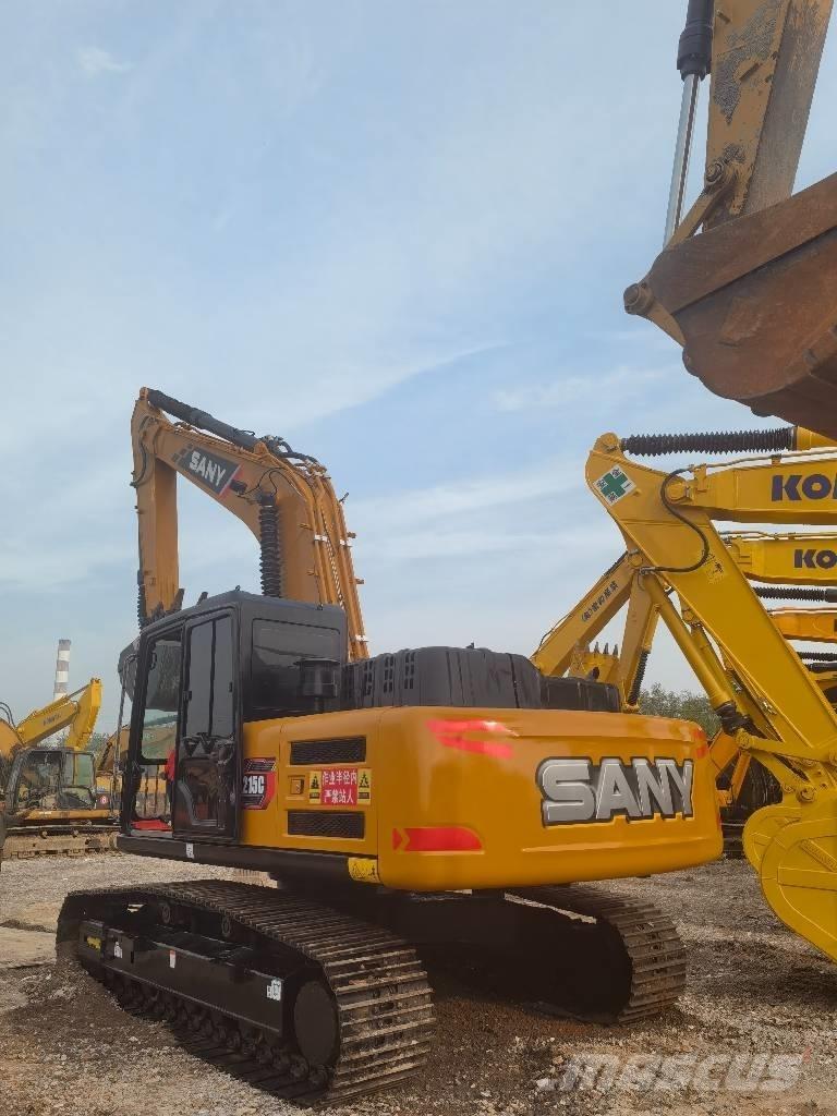 Sany SY 215 C Lánctalpas kotrók