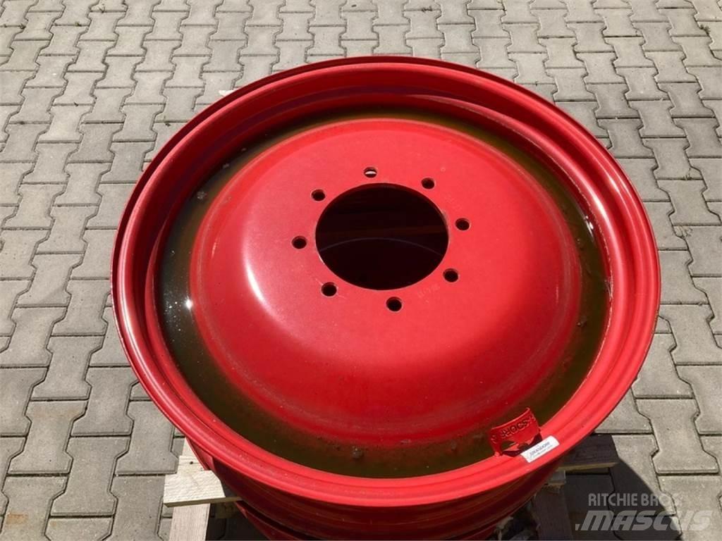 Fendt FELGEN11X32 Gumiabroncsok, kerekek és felnik