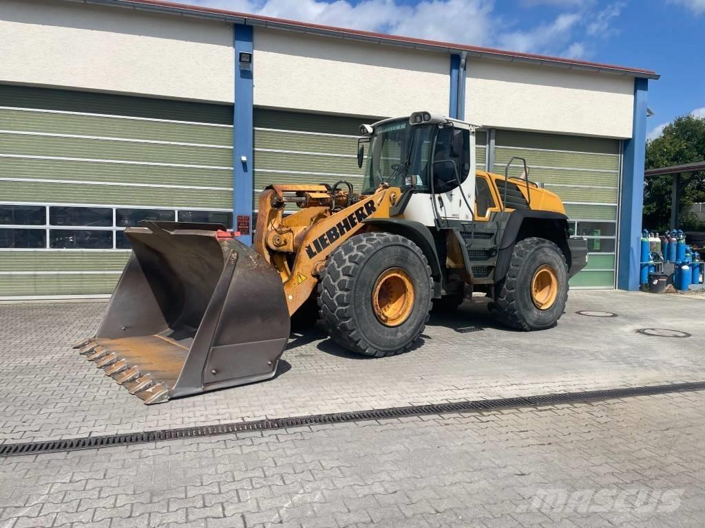 Liebherr L 576 Gumikerekes homlokrakodók