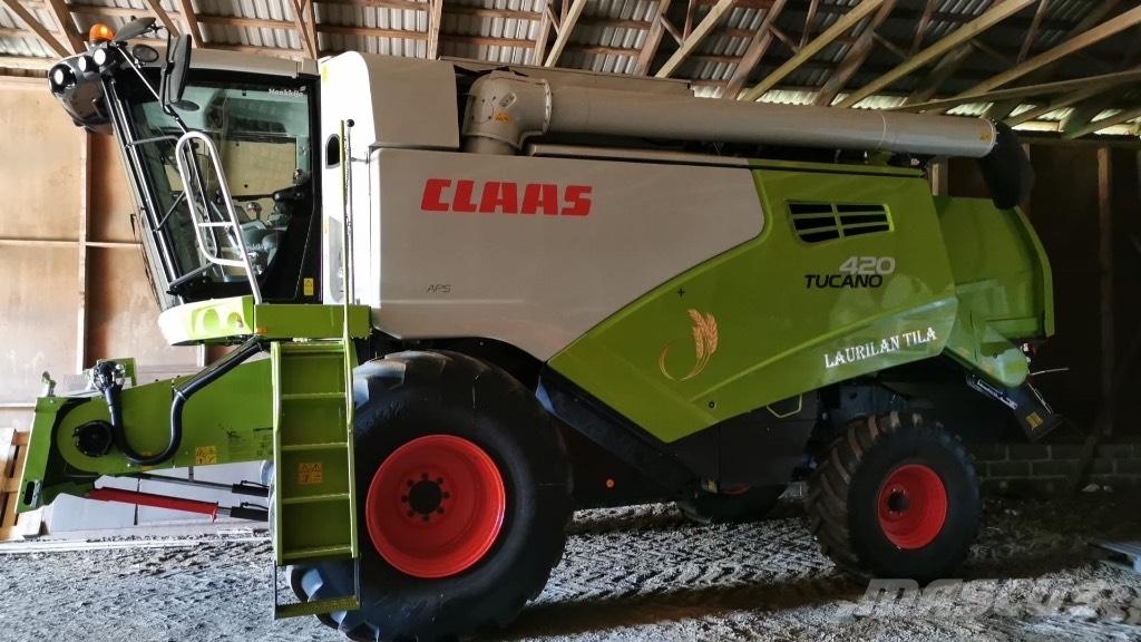 CLAAS Tucano 420 Kombájnok