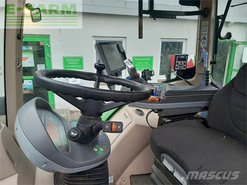 Fendt 724 vario s4 Traktorok