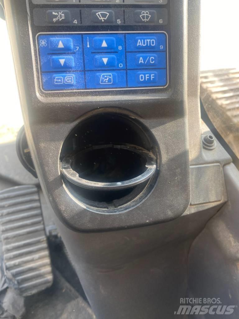 Komatsu HB365LN Lánctalpas kotrók