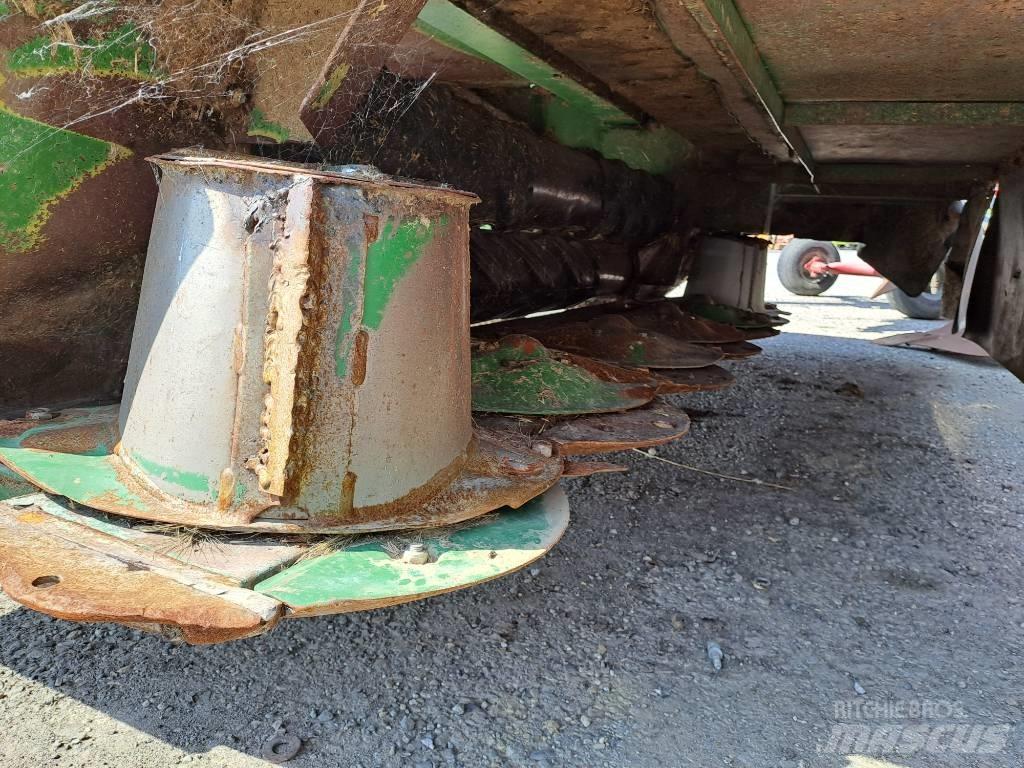 John Deere 1460 Öntöző Kaszák