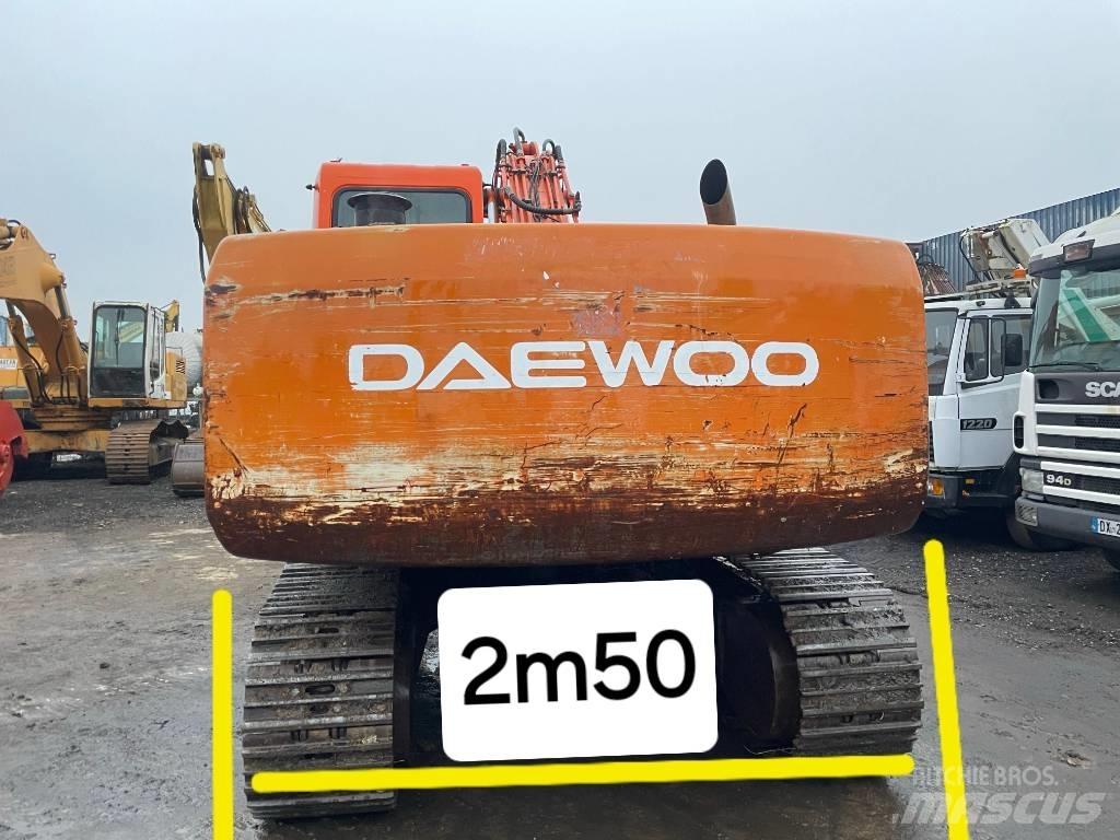 Daewoo Solar 220 LC Lánctalpas kotrók