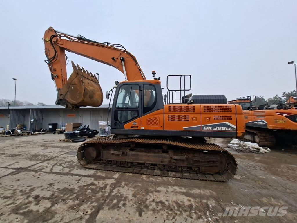 Doosan DX 300 LC-7 Lánctalpas kotrók