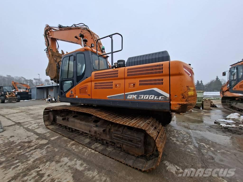 Doosan DX 300 LC-7 Lánctalpas kotrók