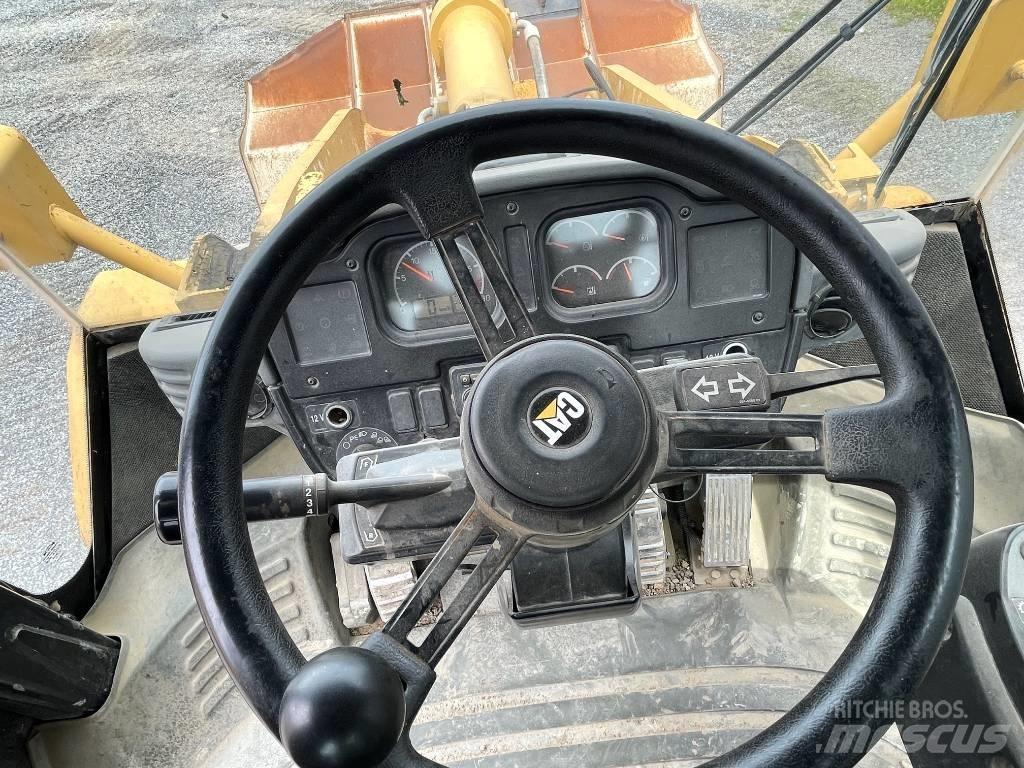 CAT 962 H Gumikerekes homlokrakodók