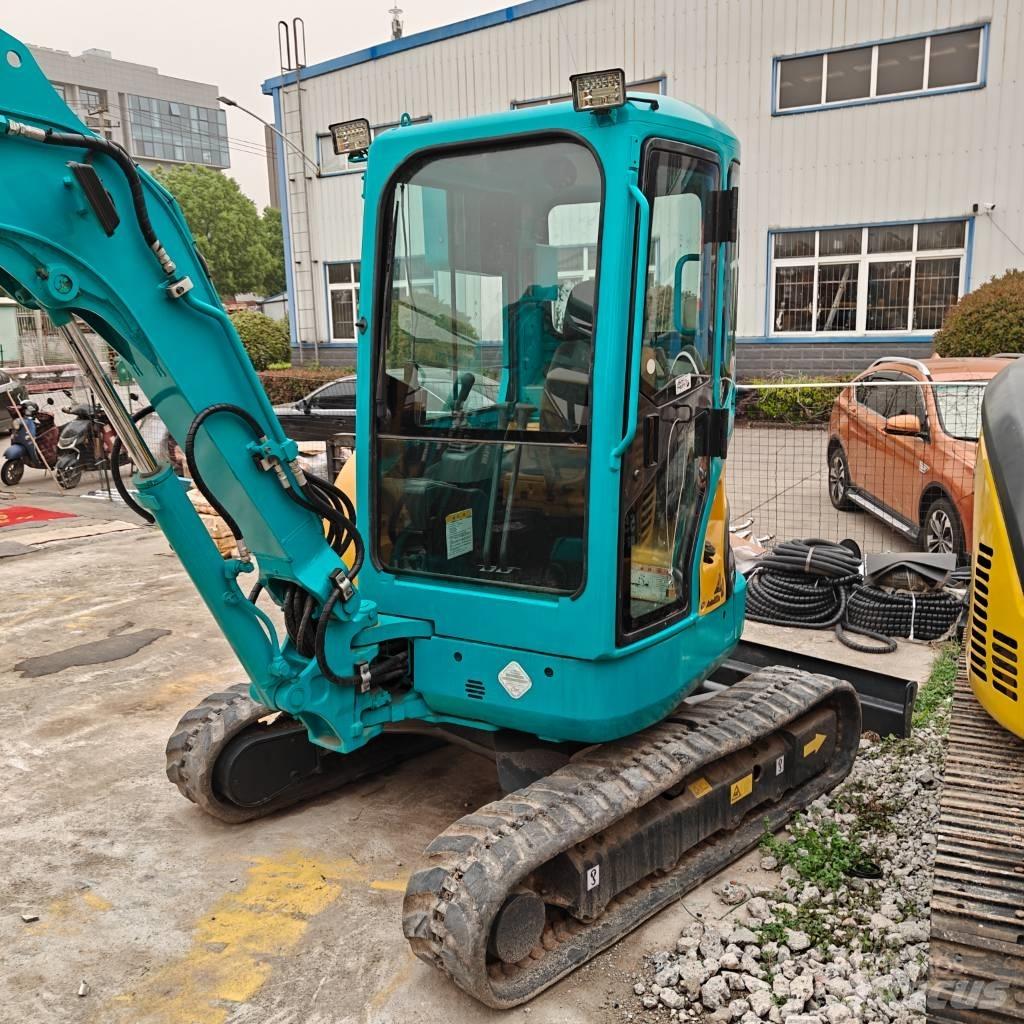 Kubota U 35 Mini kotrók < 7t