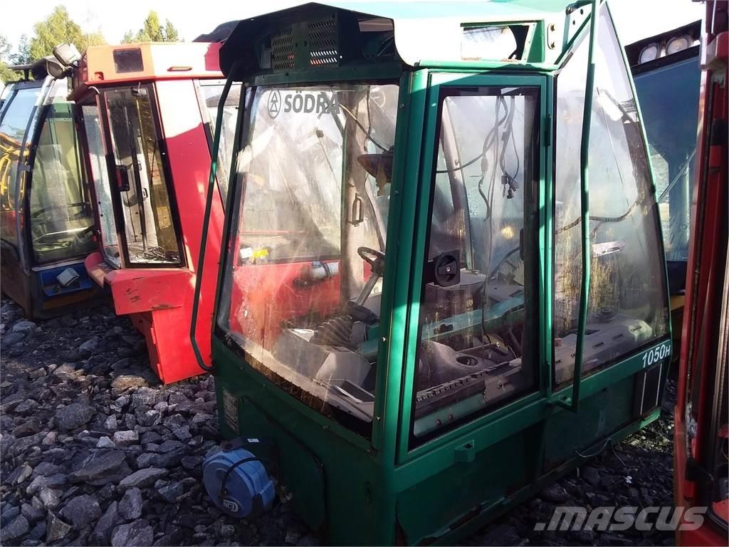 Gremo 1050f Vezetőfülke és belső tartozékok