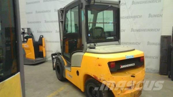 Jungheinrich DFG 430 Dízel targoncák