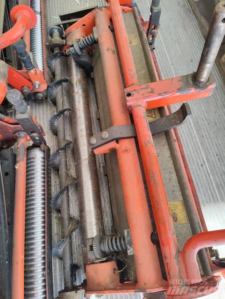 Jacobsen GP400 Golfpálya karbantartó gépek