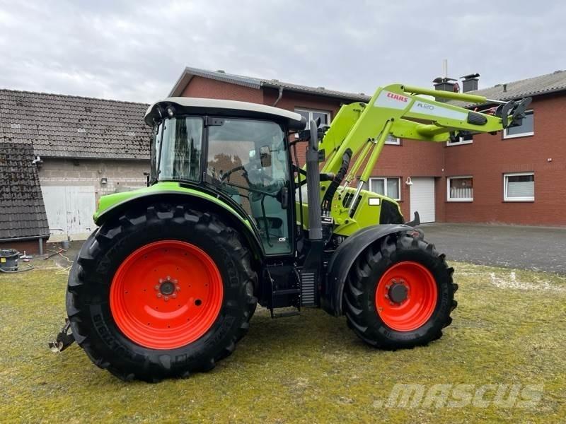 CLAAS ARION 440 Traktorok