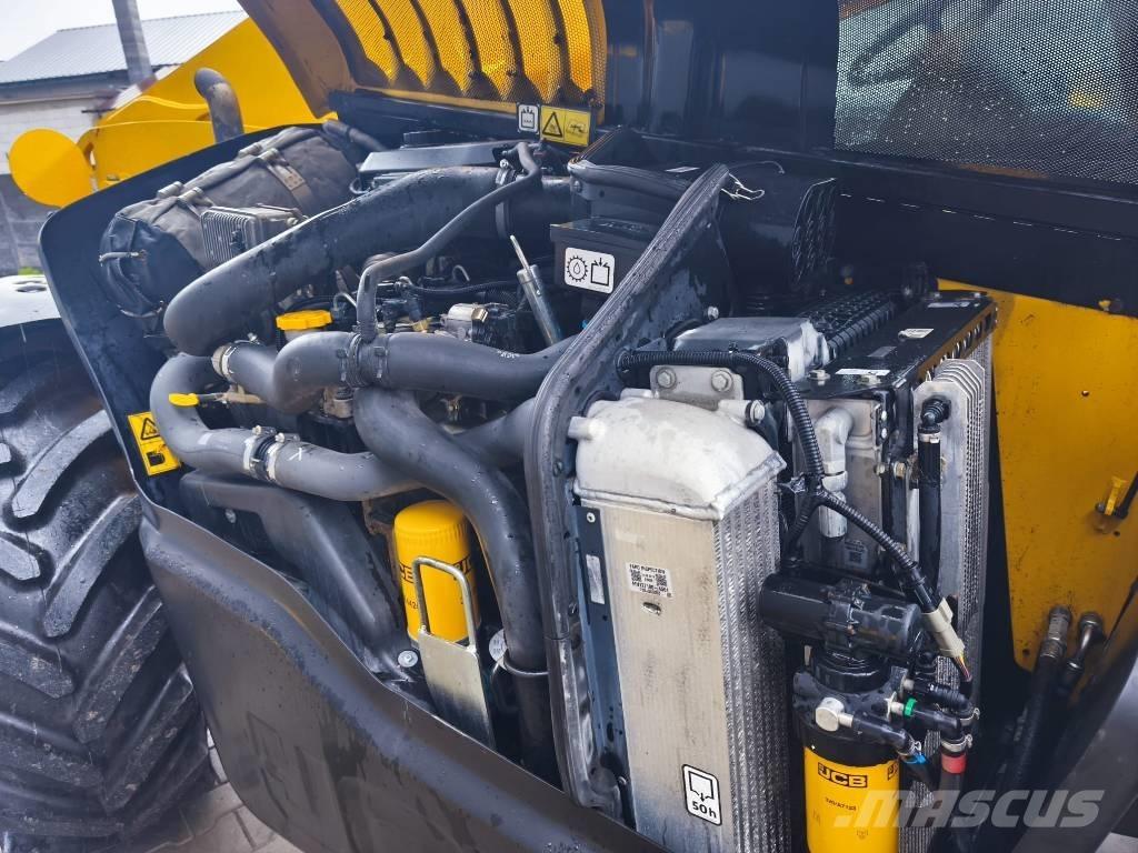 JCB 541-70 Teleszkópos rakodók